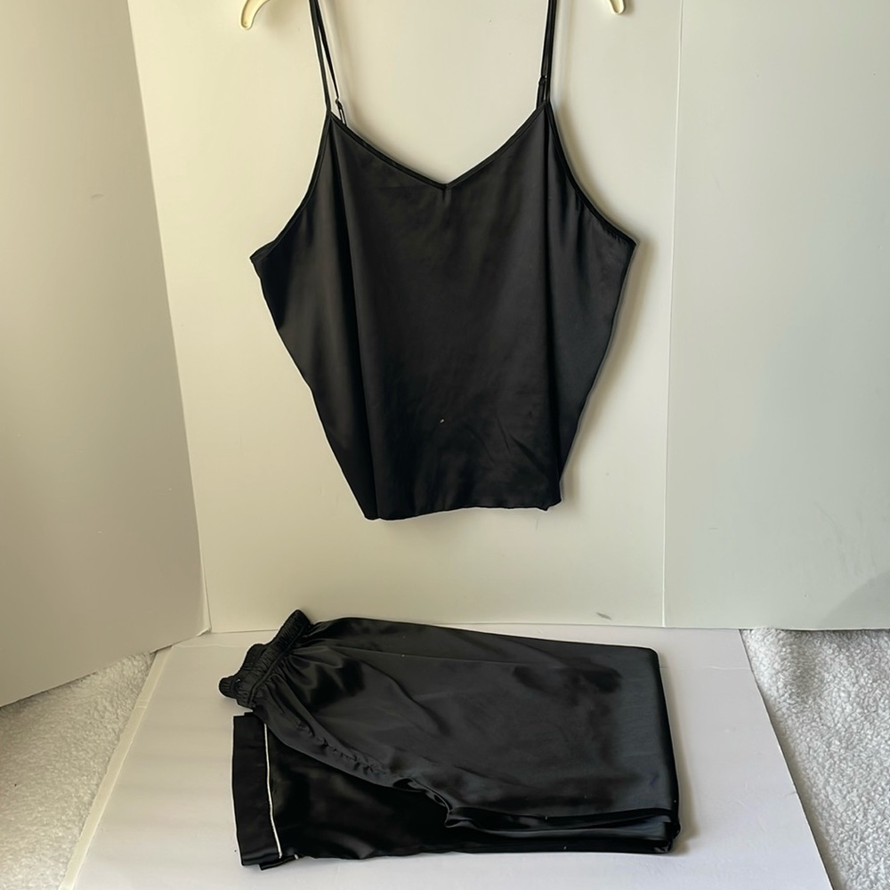 Swomog Women's Size 2XL 2pc.  Pajamas Set Black